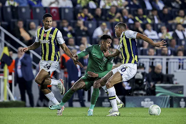 Derbi öncesi Fenerbahçe'de korkutan tablo! Sağlam stoper kalmadı! Sakatlar kervanı - 1
