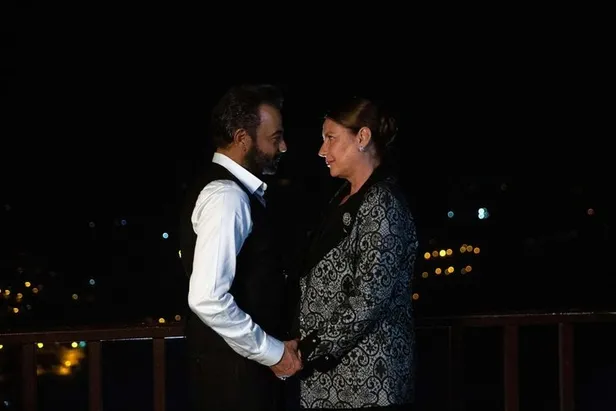 Bir Zamanlar Çukurova Hünkar ölecek mi, diziden ayrılıyor mu? Vahide Perçin Çukurova'dan ayrılıyor mu? - 1