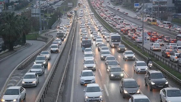 İstanbul kilit! Akşam trafik yoğunluğu yüzde 85’e çıktı