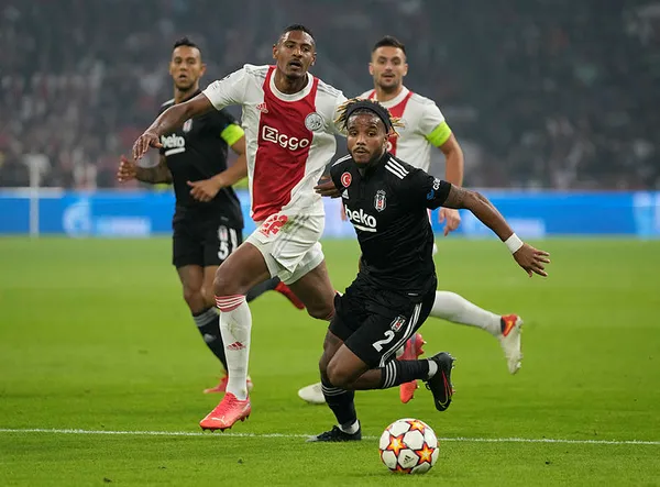 Ajax: 2 - Beşiktaş: 0 MAÇ SONUCU | Eksik Beşiktaş, Hollanda’da mağlup