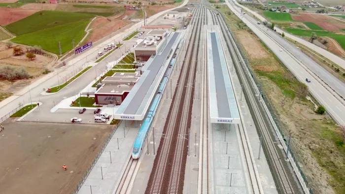Sivas-İstanbul arası Yüksek Hızlı Tren seferleri başlıyor! Bakan Uraloğlu detayları duyurdu - 1