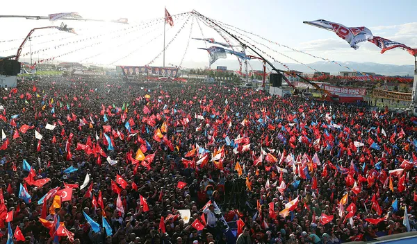 son-dakika-baskan-recep-tayyip-erdogandan-erzurum-mitinginde-flas-aciklamalar-14-mayista-zaferle-cikacagiz-1683303585864.jpg