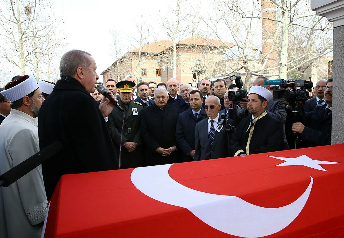 Hasan Celal Güzel son yolculuğuna uğurlandı