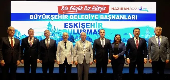 Afet var başkan yok! Ankara selle uğraşırken Mansur Yavaş Eskişehir’de toplantıda!