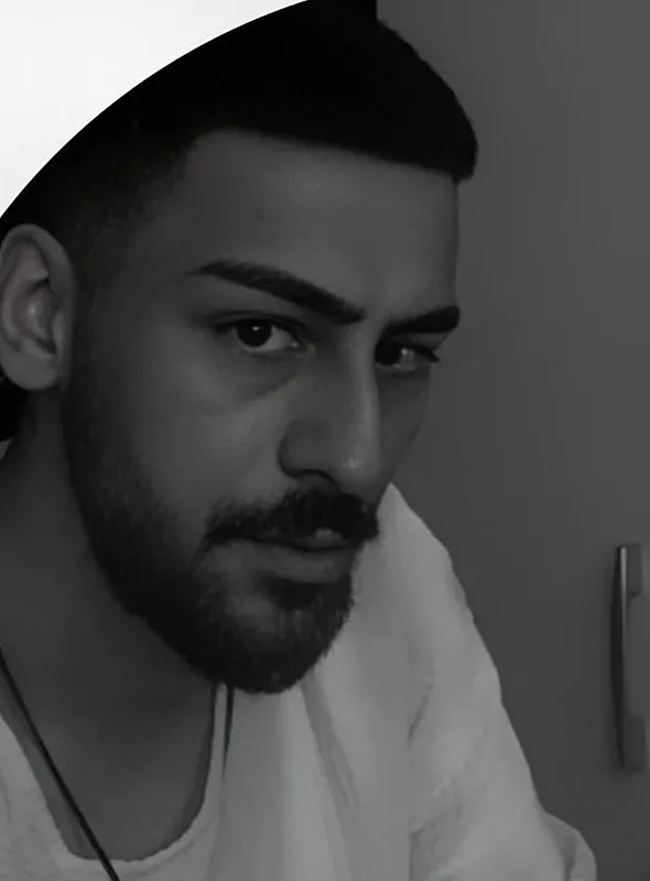 sivasta-dehset-olay-iki-kardesin-cansiz-bedeni-bulundu-1746595568291.jpeg Sivas'ta iki kardeş kanlar içinde ölü bulundu (DHA)