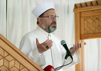 Diyanet İşleri Başkanı Erbaş'tan Kadir Gecesi mesajı