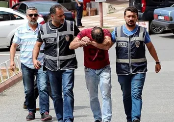 Görme engellinin maaşını çekip kaçtı, yakalandı