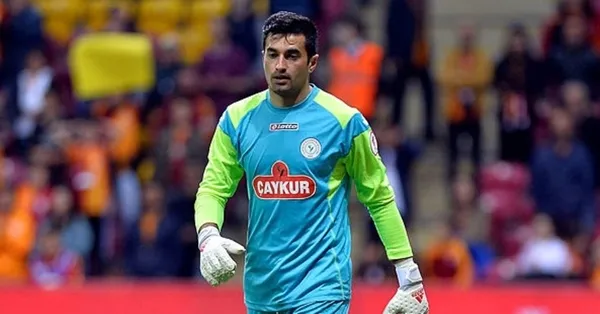 galatasaraydan-kaleci-hamlesi-gokhan-akkan-ve-irfan-can-egribayat-gundemde-1630182034541.jpg Galatasaray'dan kaleci hamlesi: Gökhan Akkan ve İrfan Can Eğribayat gündemde - 1