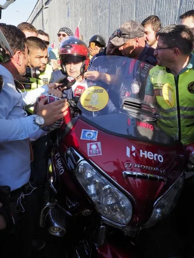 Binali Yıldırım'a motosikletlilerden sürpriz - 3