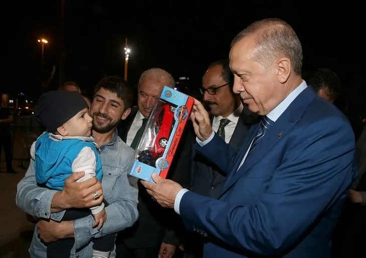 Cumhurbaşkanı Erdoğan, Taksim Camii İnşaatını ve AKM’yi inceledi