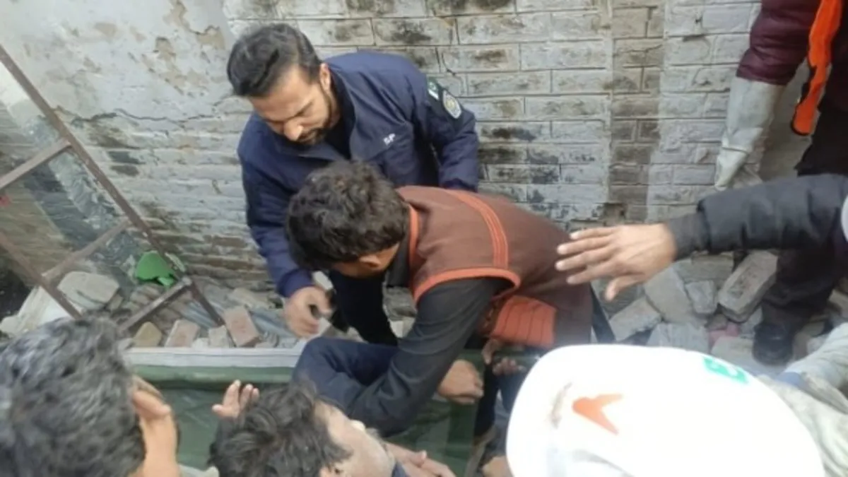 Pakistan'da düğün evinde facia: Tüp patladı gelin damat dahil 8 kişi öldü