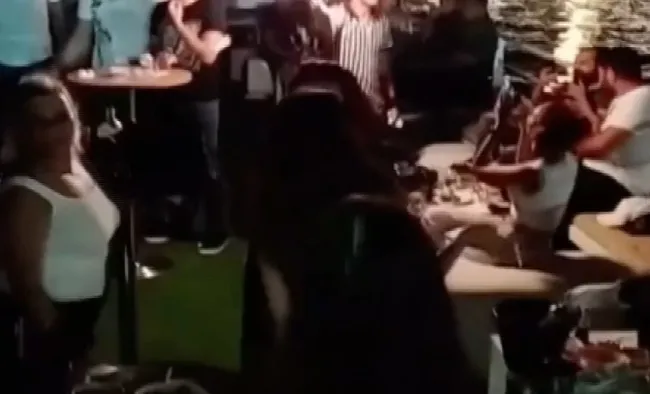Boğaz'da yat partileri hız kesmiyor! Koronavirüs kuralları umursanmadı - 2