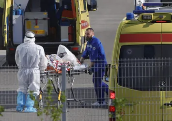 Korkulan oldu! Moskova'da daha agresif ve hızlı yayılan Kovid-19 mutasyonu tespit edildi