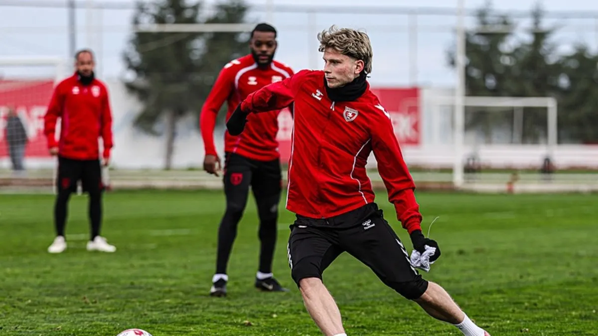 Samsunspor'da Trabzonspor mesaisi