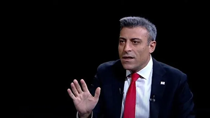 AK Parti'den Kemal Kılıçdaroğlu'na zor soru: CHP’nin 14. katında oturup gündemi belirleyen kim? Öztürk Yılmaz işaret etmişti - 4
