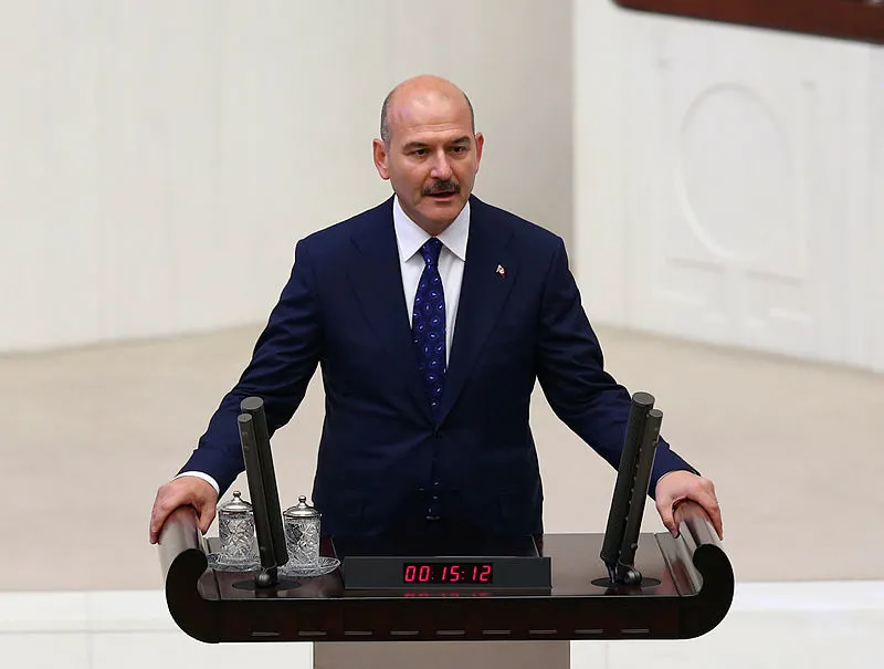 Yeni bakanlar Meclis'te yemin etti