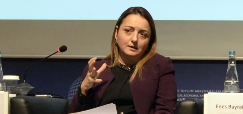 Saadet Oruç: Diktatör anandır