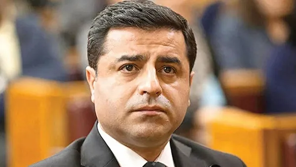 PKK elebaşı Cemil Bayık, Selahattin Demirtaş’a 16 milyon dolar göndermiş! Teslim olan terörist itiraf etti