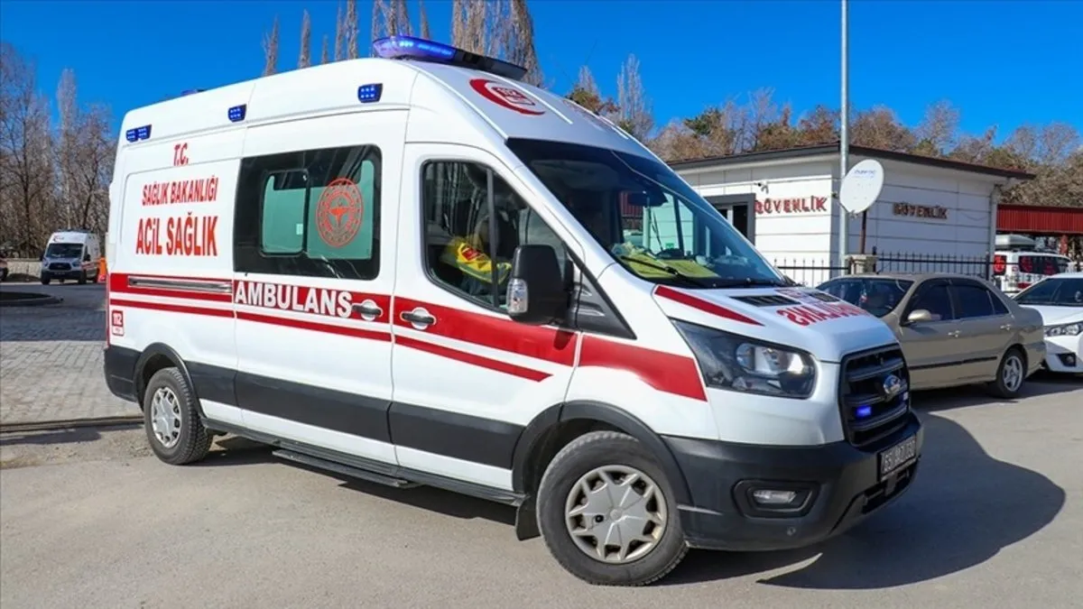 Bayburt'taki trafik kazasında 2 yaralı