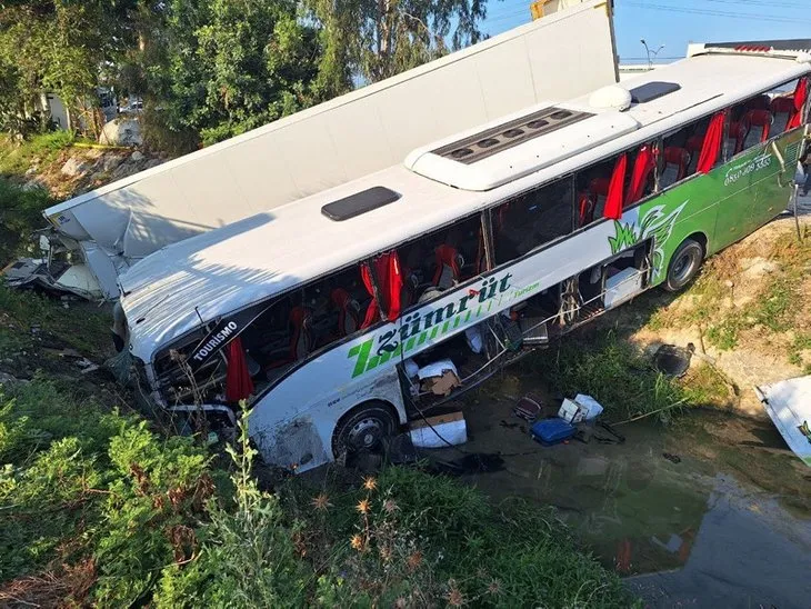 Mersin’de yolcu otobüsü ile kamyon çarpıştı! Ölü ve yaralılar var