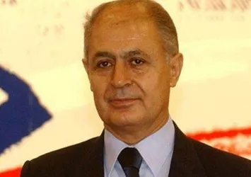Ahmet Nejdet Sezer'e 18 FETÖ sorusu