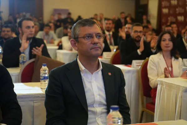 CHP Genel Başkanlarının genel huyu: Namus ve şeref sözünü yutmak! Fırdöndü Özel'den "ön seçimcik" listesi - 4