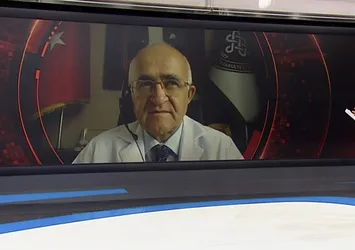 Uzman isim A Haber canlı yayınında koronavirüs vaka sayılarının yarıya indiğini açıkladı |Video