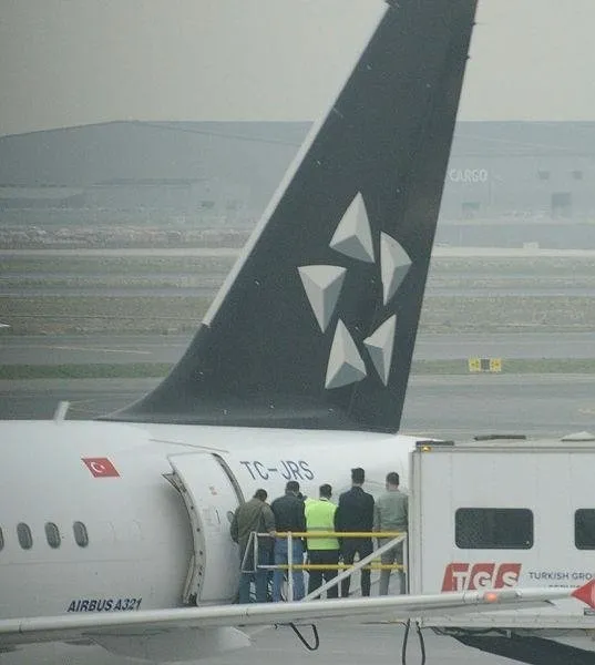 8 günde 15 yabancı terörist ülkelerine gönderildi! Devamı gelecek