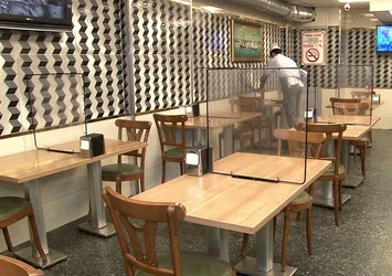 İstanbulda'da kafeler ilk müşterilerini aldı