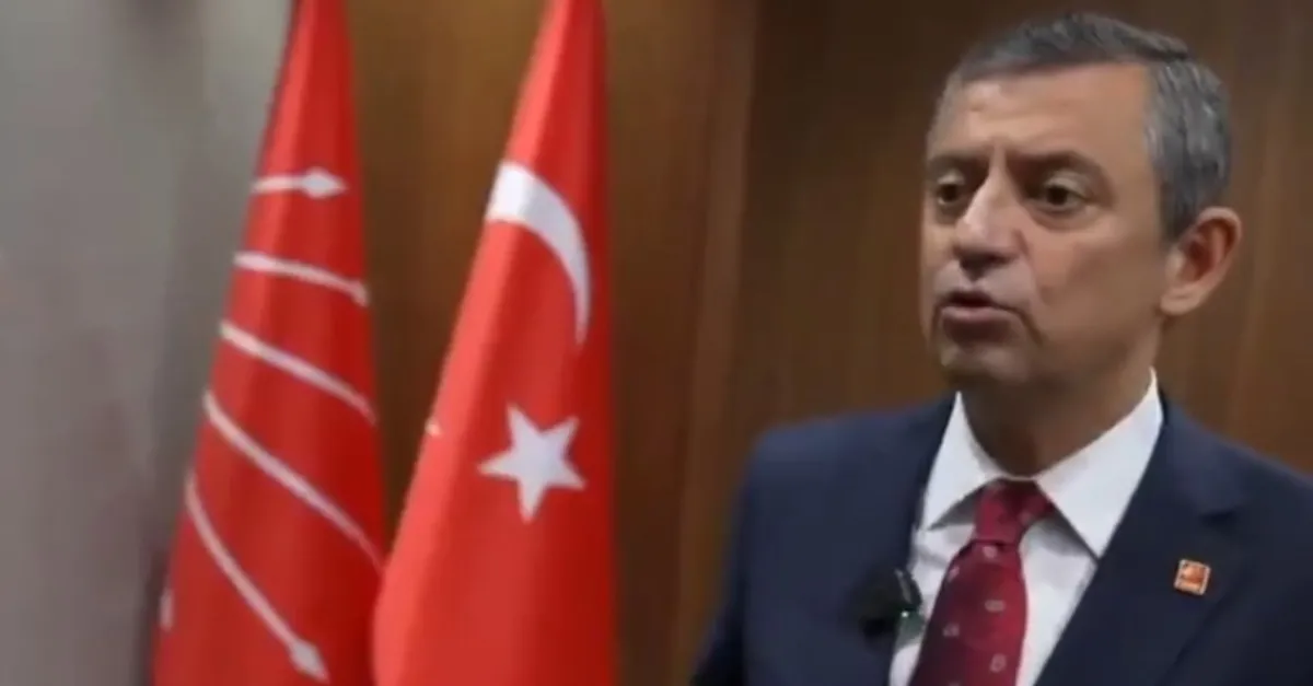 Özel yine Türkiye'yi şikayet etti