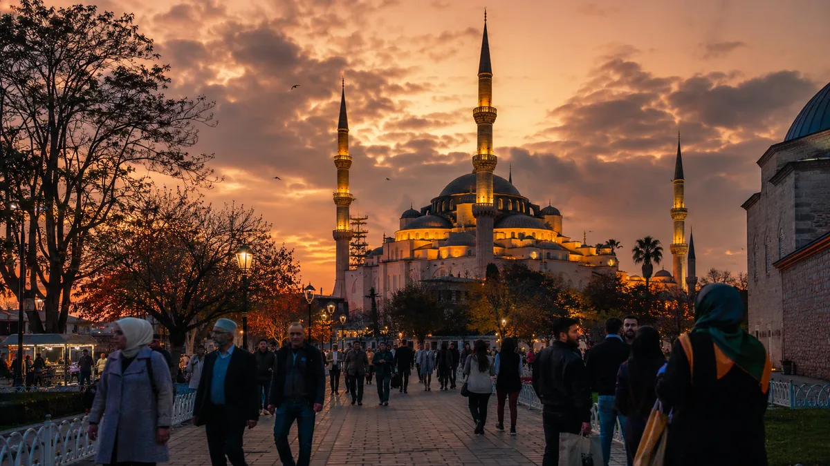 tesrik-tekbiri-nedir-ne-zaman-baslar-kurban-bayrami-tesrik-tekbiri-getirilisi-1779548902583.png (Fotoğraf: A Haber)