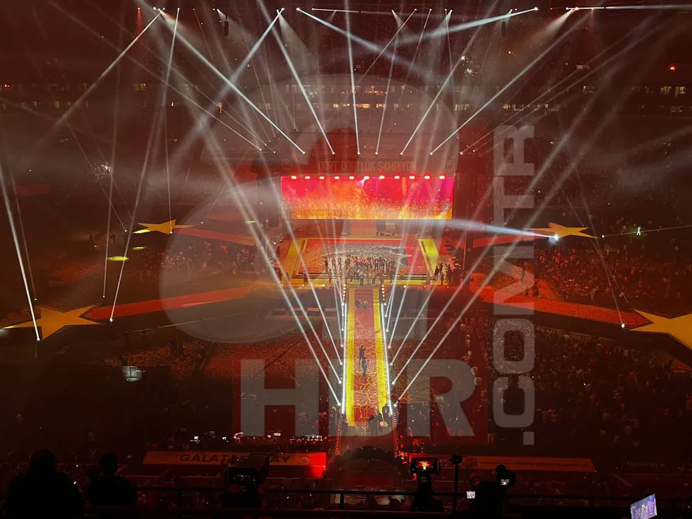 Rams Park'ta dört dörtlük zafer şöleni! Galatasaray kupasına kavuştu - 1