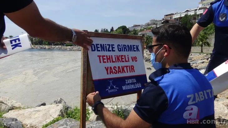 Müsilaj tehlikesi plajların kapanmasına neden oldu! Deniz girmek yasak