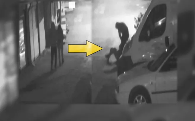 Sokak ortasında dehşet! Genç kadının gasp anı güvenlik kamerasına yansıdı