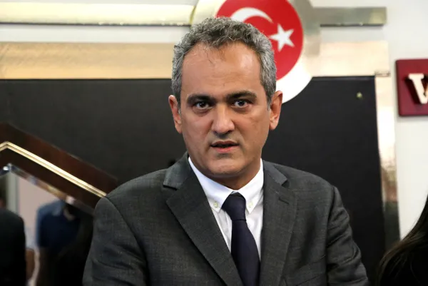 Son dakika | Milli Eğitim Bakanı Mahmut Özer’den yüz yüze eğitim mesajı: Kapalı okul yok