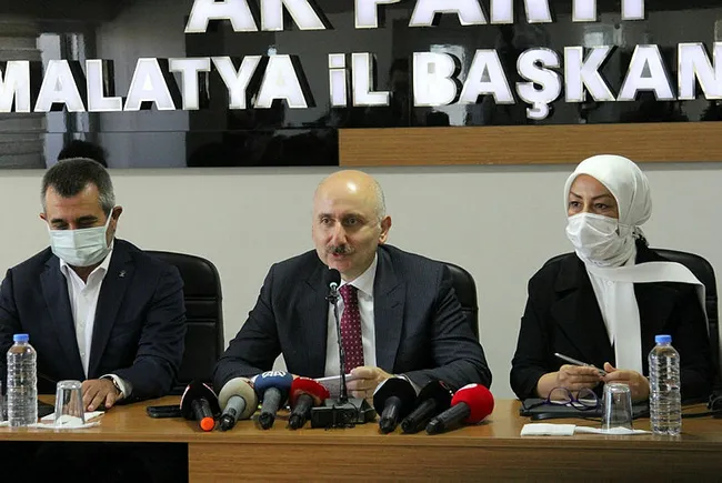 Bakan Karaismailoğlu: Yeni Kömürhan Köprüsü 15 Aralık’ta açılacak