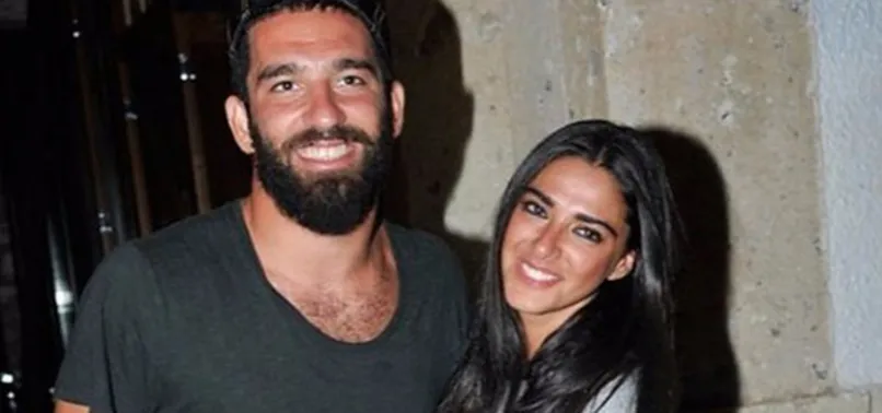 Arda Turan-Aslıhan Doğan aşkı bitti!