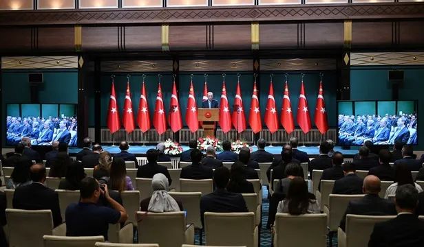 kabine-toplantisi-olacak-mi-saat-kacta-bayram-tatili-uzayacak-mi-kac-gun-olacak-iste-gundem-maddeleri-1748834343878.jpg A Haber Foto Arşiv