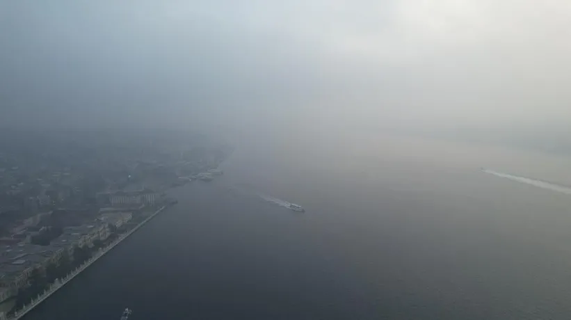 İstanbul ve Çanakkale'ye sis çöktü! İşte havadan çekilen görüntüler