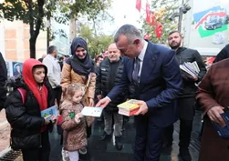 Ağaçlar kitap açtı, 16. Kocaeli Kitap Fuarı başladı! "Kültür ve sanatta standartları belirleyen şehir olacağız"