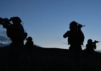 MSB: 2 PKK’lı terörist, Habur’da Hudut Karakolumuza teslim oldu