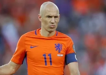 Arjen Robben milli takımı bıraktı!