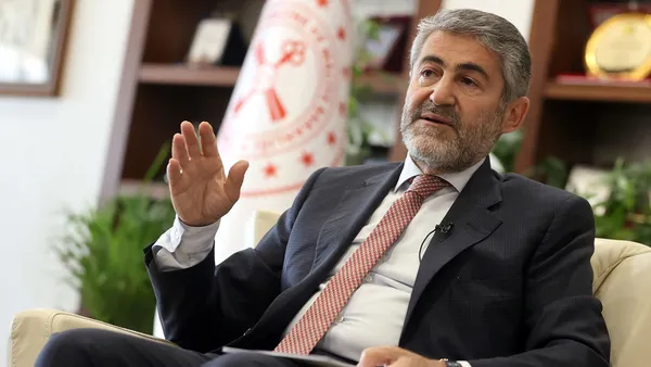 hazine-ve-maliye-bakani-nureddin-nebatiden-son-dakika-doviz-kuru-mesaji-kararli-sekilde-yolumuza-devam-ediyoruz-1640033450551.jpg Hazine ve Maliye Bakanı Nureddin Nebati'den son dakika döviz kuru mesajı! Kararlı şekilde yolumuza devam ediyoruz - 1