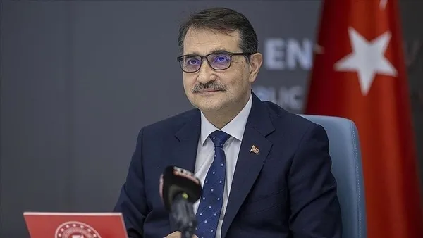 son-dakika-enerji-ve-tabii-kaynaklar-bakani-fatih-donmezden-2-kuyu-mujdesi-programa-alindi-1661534304686.jpg Son dakika: Enerji ve Tabii Kaynaklar Bakanı Fatih Dönmez'den 2 kuyu müjdesi! Programa alındı - 1