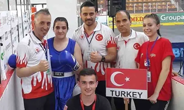 Milli boksör Ece Asude Ediz, Avrupa şampiyonu oldu - 1