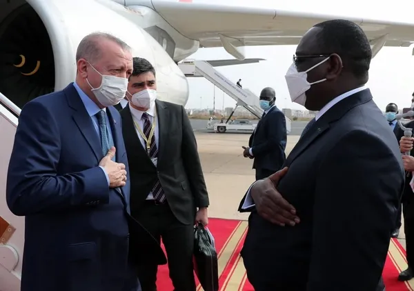 baskan-recep-tayyip-erdogandan-senegalde-son-dakika-aciklamalari-1645464562728.jpg
