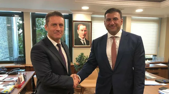İBB’nin eski müdüründen CHP’li İmamoğlu’na sert tepki: Senin için verdiğim her dakikam haram olsun - 2