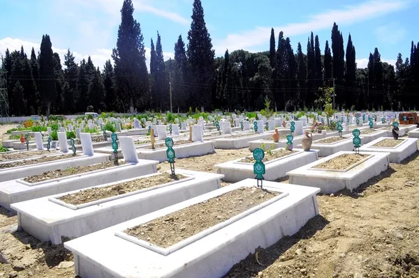 Şoke eden olay: Cenazeler karıştı! İkinci kez toprağa verildi - 9