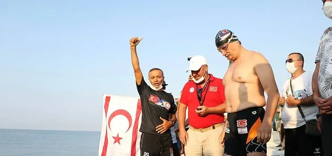 Kıbrıs Barış Harekatı’nın 46. yıl dönümü: Milli yüzücüler Mersin’den KKTC’ye yüzmeye başladı