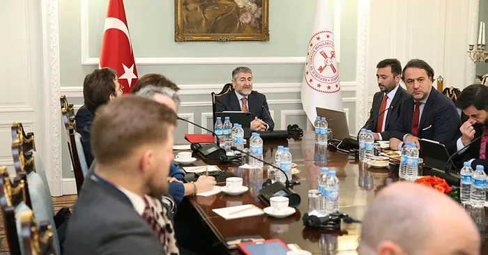 Son dakika: Hazine ve Maliye Bakanlığından Bloomberg'in o haberine yalanlama: Böyle bir açıklama olmamıştır - 4